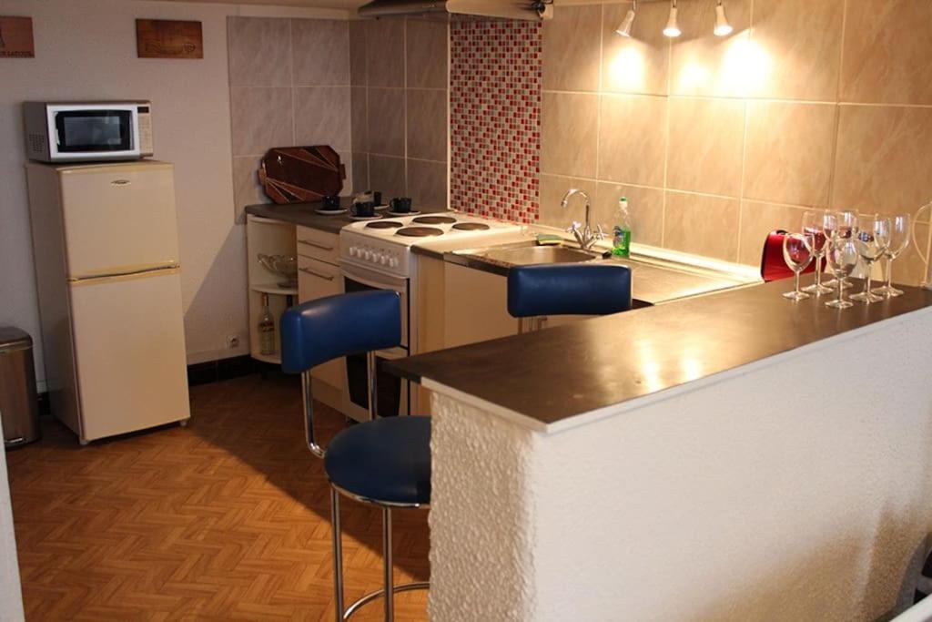 Petit Loft Cosy Apartment Carcassonne Ngoại thất bức ảnh